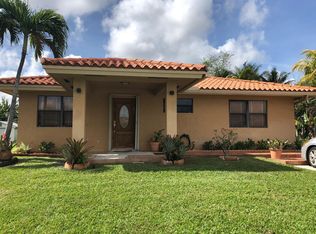 50 SW 130th Ave #B, Miami, FL 33184