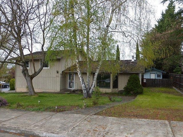 1st image of 3007 Crystal Mountain Ave