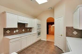 5th image of 1525 Payton Falls Dr