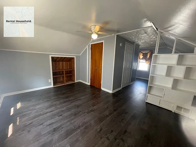 7651 Lamphere — Photo 13