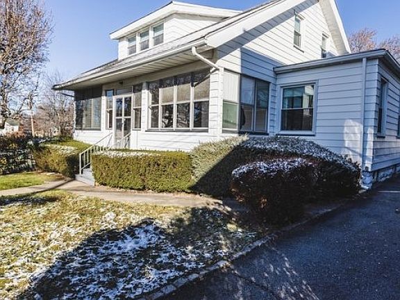 3rd image of 56 Claremont Ave