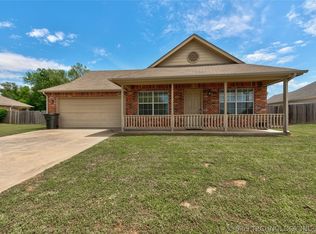 14029 S 300th East Ave, Coweta, OK 74429