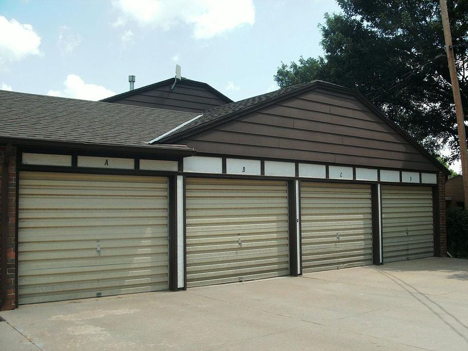Detached Single Car Garage