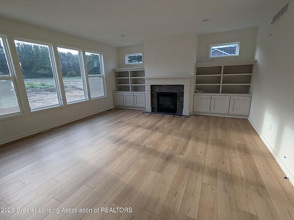 3rd image of 16835 Tormiston Rd
