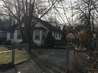 124 McKinley Dr, Mastic Beach, NY 11951