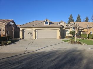 2576 E Vermont Ave, Fresno, CA