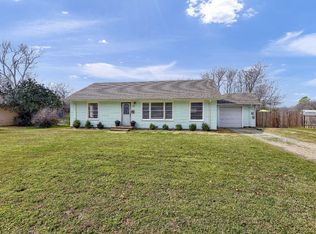 111 Line Dr, Gainesville, TX 76240