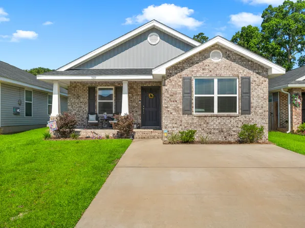 7019 Sonny Dr, Pensacola, FL 32504