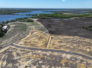14 Chainview Dr NW, Alexandria, MN 56308