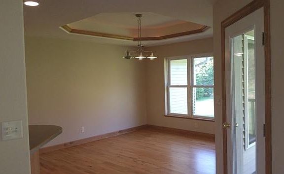 4th image of N5672 Kathryn Dr