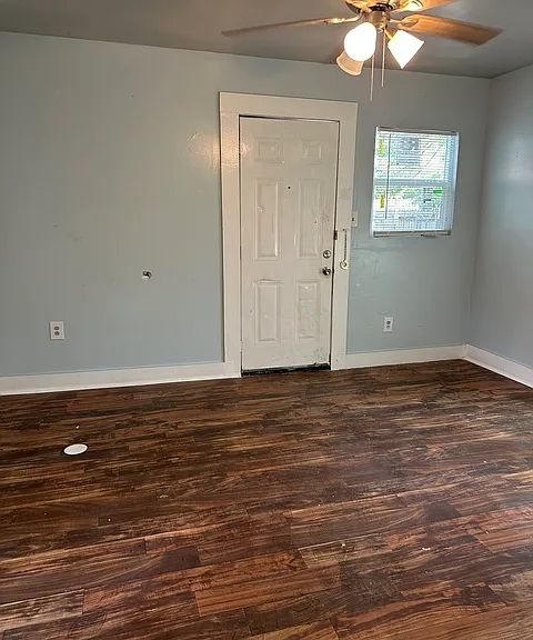 307 E Lambert St #1 — Photo 8