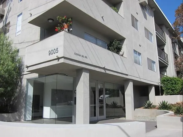 9005 Cynthia St APT 414, West Hollywood, CA 90069