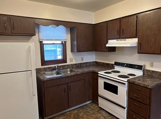 447 S 26th St #449, Lincoln, NE 68510