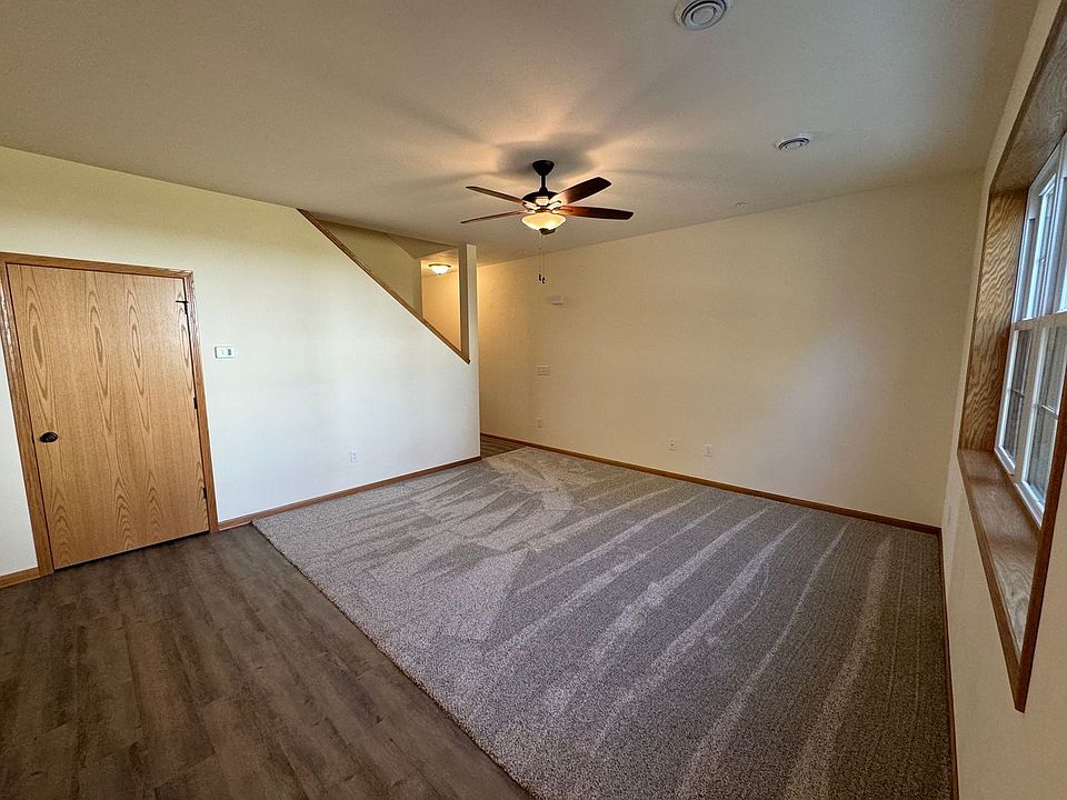 525 331 Woodcrest Ln Milton WI Zillow