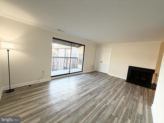 5th image of 10024 Stedwick Rd APT 301