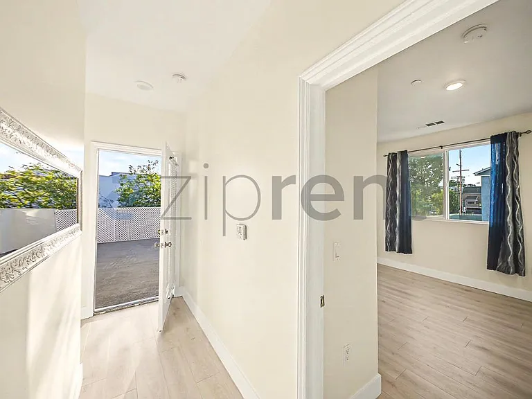 15127 Logos Ct — Photo 8