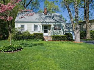 640 Prospect St, Glen Rock, NJ 07452
