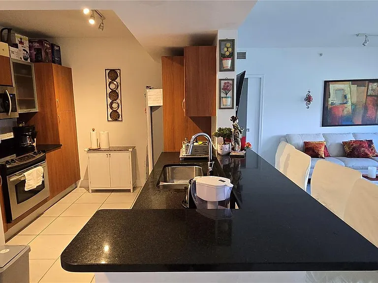 2775 NE 187th St #314 — Photo 7