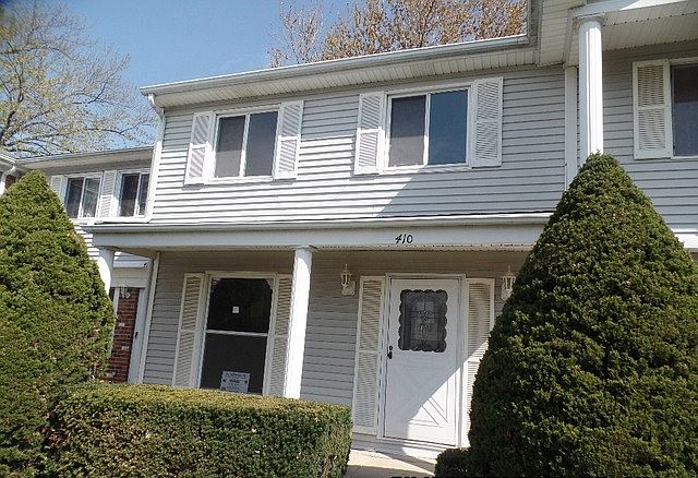 1st image of 410 Hallmark Ln #410
