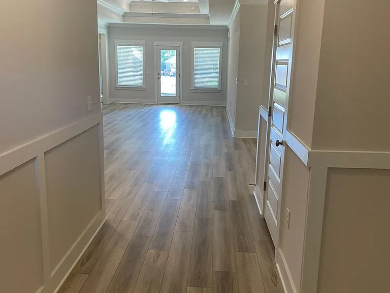 1714 Grouse St — Photo 2