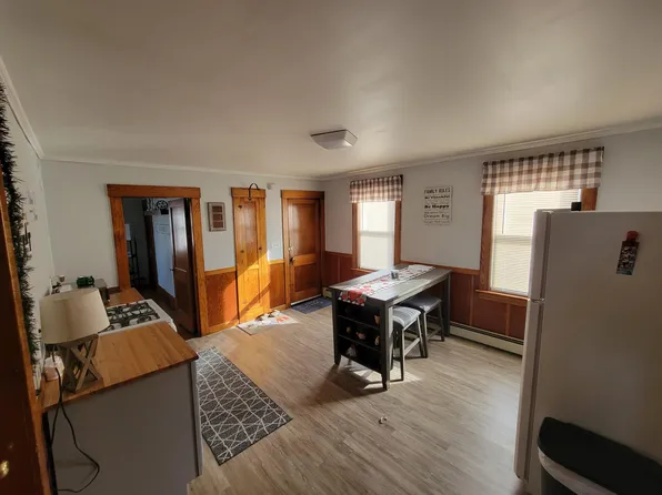 73 Marquette St APT 2, Gardner, MA 01440