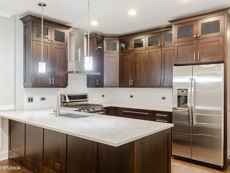 1539 N Western Ave #2 — Photo 5