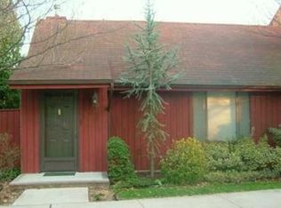 20 Sudbury Ct, East Brunswick, NJ 08816