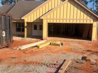 2305 Lismore Dr, Valley, AL 36854