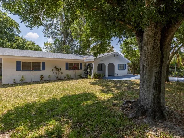 5951 11th St S, Saint Petersburg, FL 33705