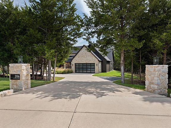 4th image of 206 Lila Blue Ln