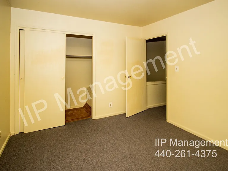 11 Trenton Sq #T-28 — Photo 16