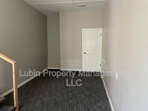 5th image of 3558 Hallbrook St
