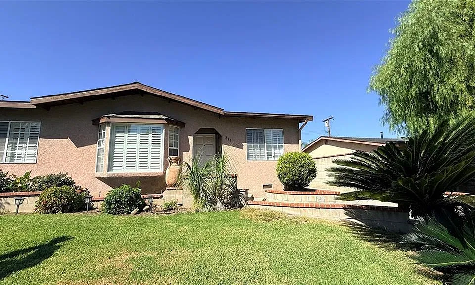 813 Caballo Ave