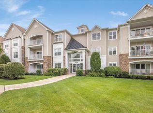 6308 Westover Way, Somerset, NJ 08873