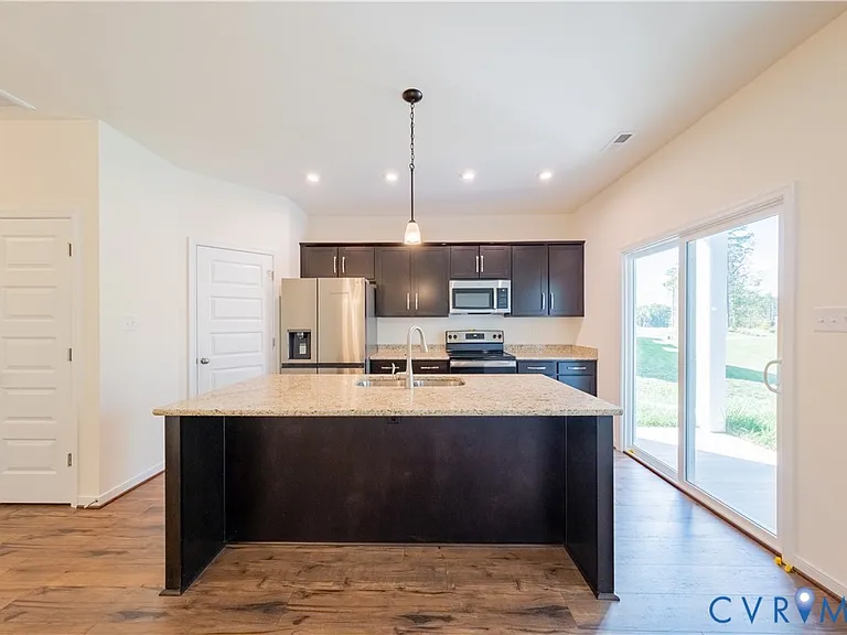 18372 Palisades Ct — Photo 12
