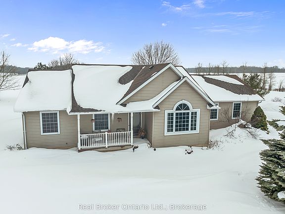 5th image of 44611 Perth Line #86