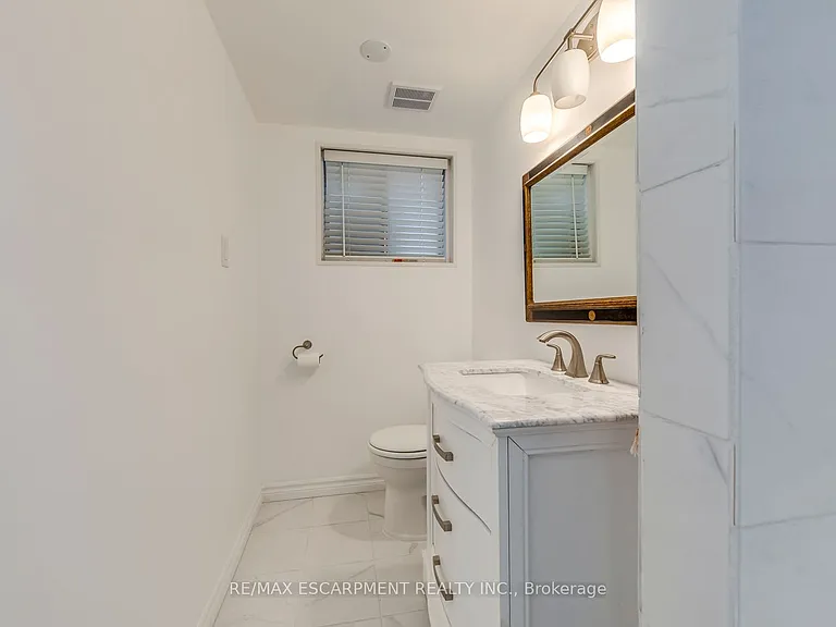 1236 Grange Rd — Photo 34