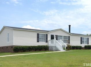 232 Johnston Farms Dr, Smithfield, NC 27577