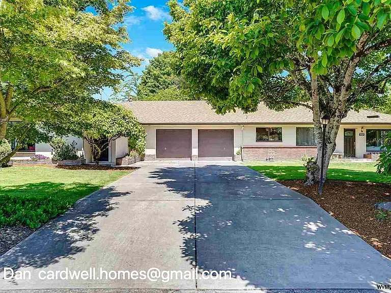 2321 NW Hazel Ave #2321 — Photo 1