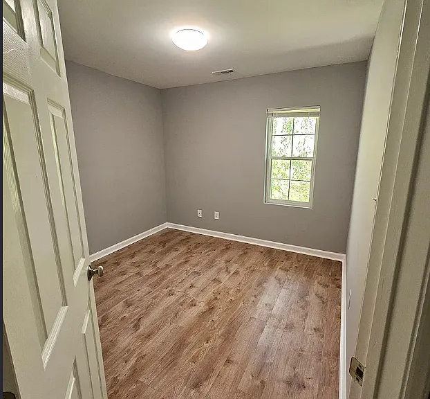 2820 Deer Cove Ln #103 — Photo 5