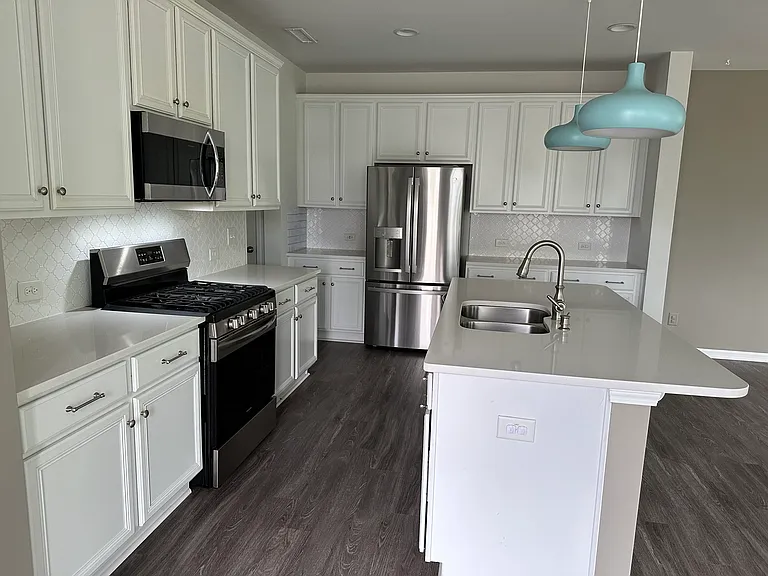 527 Catalina Grande Dr — Photo 9
