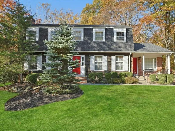 2 Southerly Place, New City, NY 10956