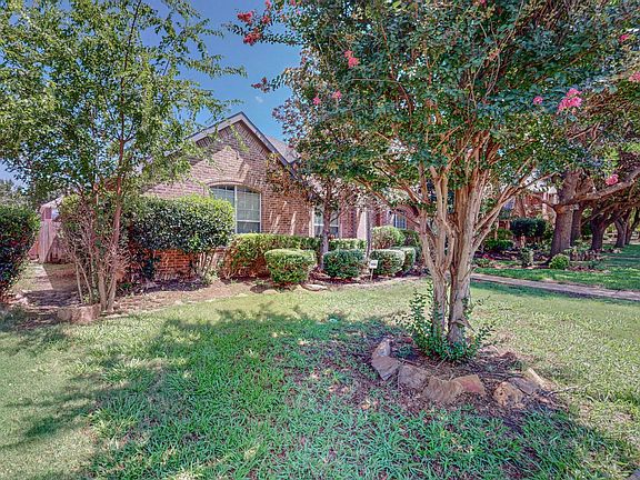2nd image of 11450 Corsicana Dr