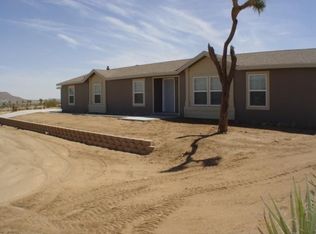 7325 Warren Vista Ave, Yucca Valley, CA 92284