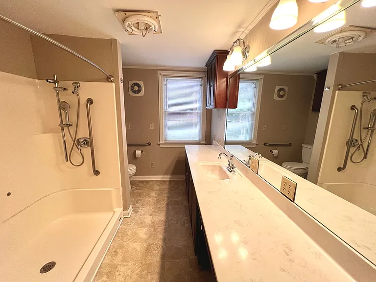 4126 Beecliff Dr — Photo 16