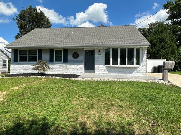 579 Lehigh Rd