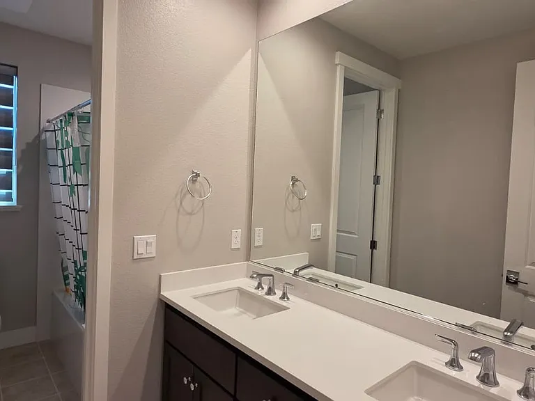 15724 Delmonico Ct — Photo 38
