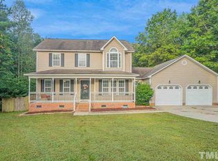 104 Dove Pointe Ln, Clayton, NC 27520