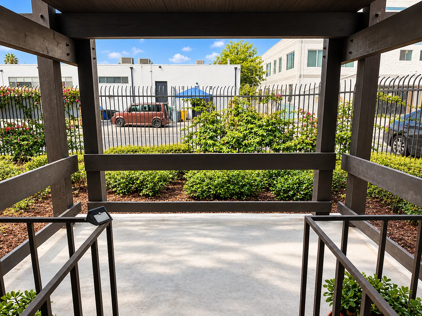 2 bed, 900 sqft, $2,995 — Photo 3