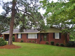 526 E Madison Ave, Ashburn, GA 31714